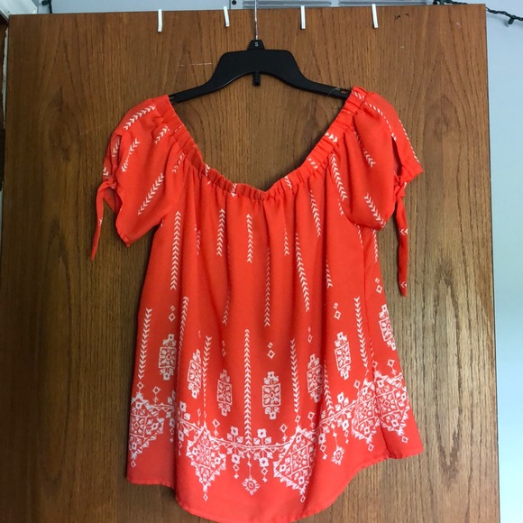 Coral off the shoulder top - Picture 1 of 3